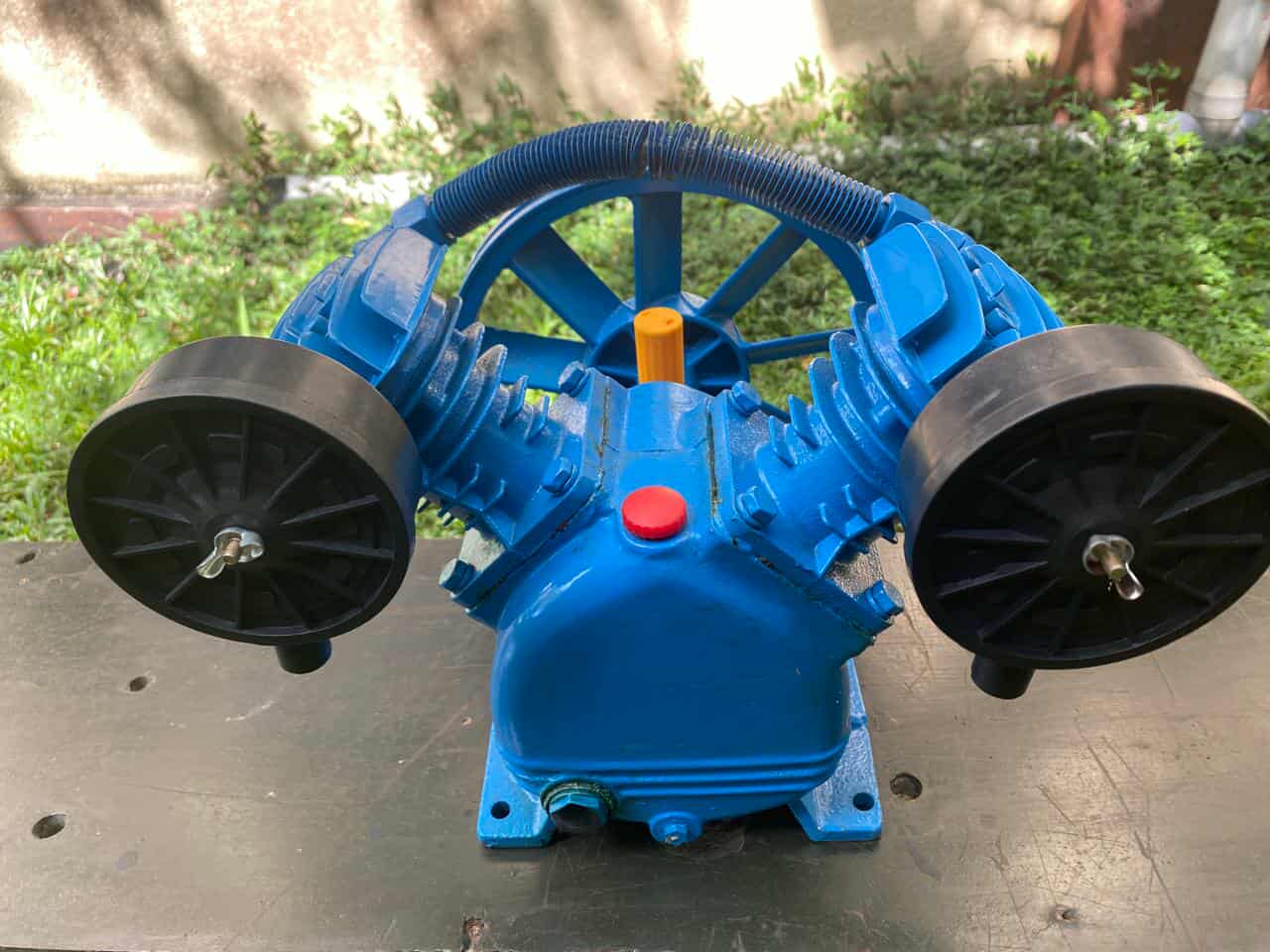 Compressor Head-V-0.12/8 -V type double head 8 Bar pressure